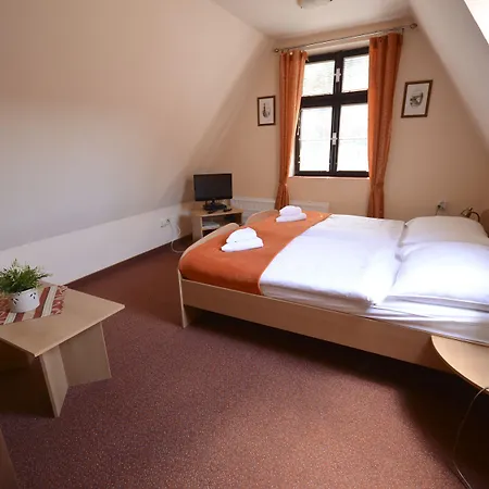 Paradies Hotel 3*