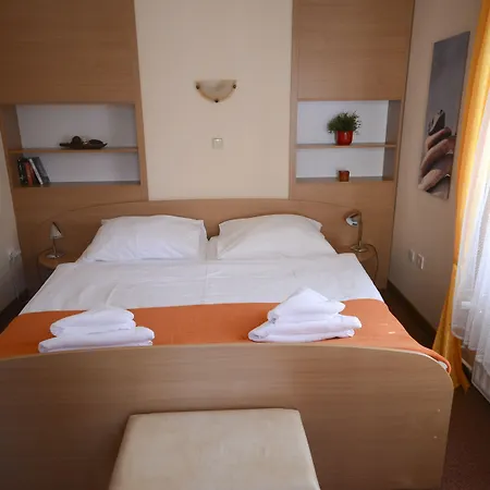 Hotel Paradies