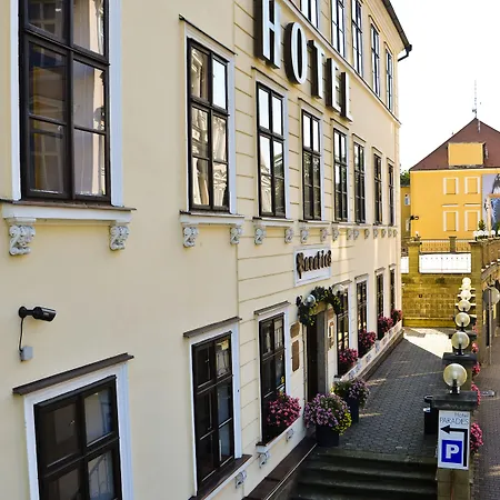 Paradies 3*
