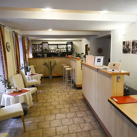 Paradies Hotel 3*