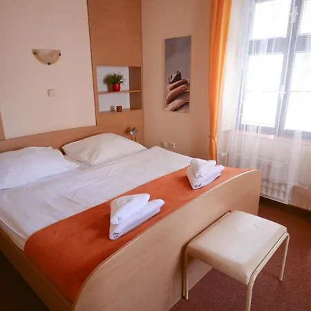 Otel Paradies Teplice
