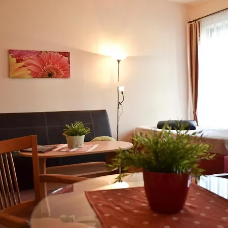 Paradies Hotel 3*
