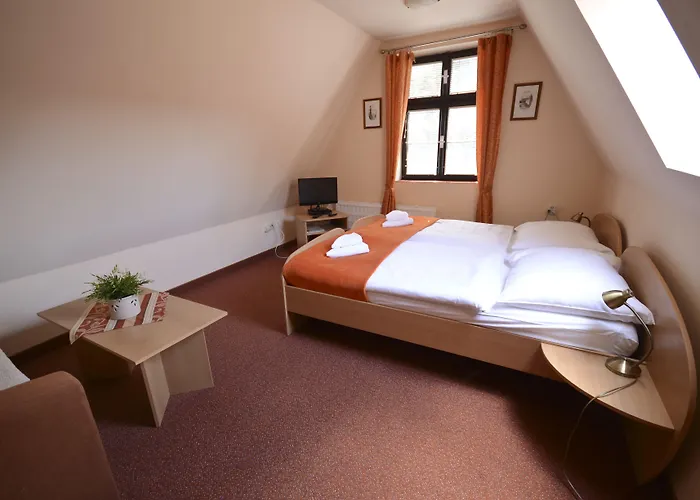 Paradies Hotel 3*